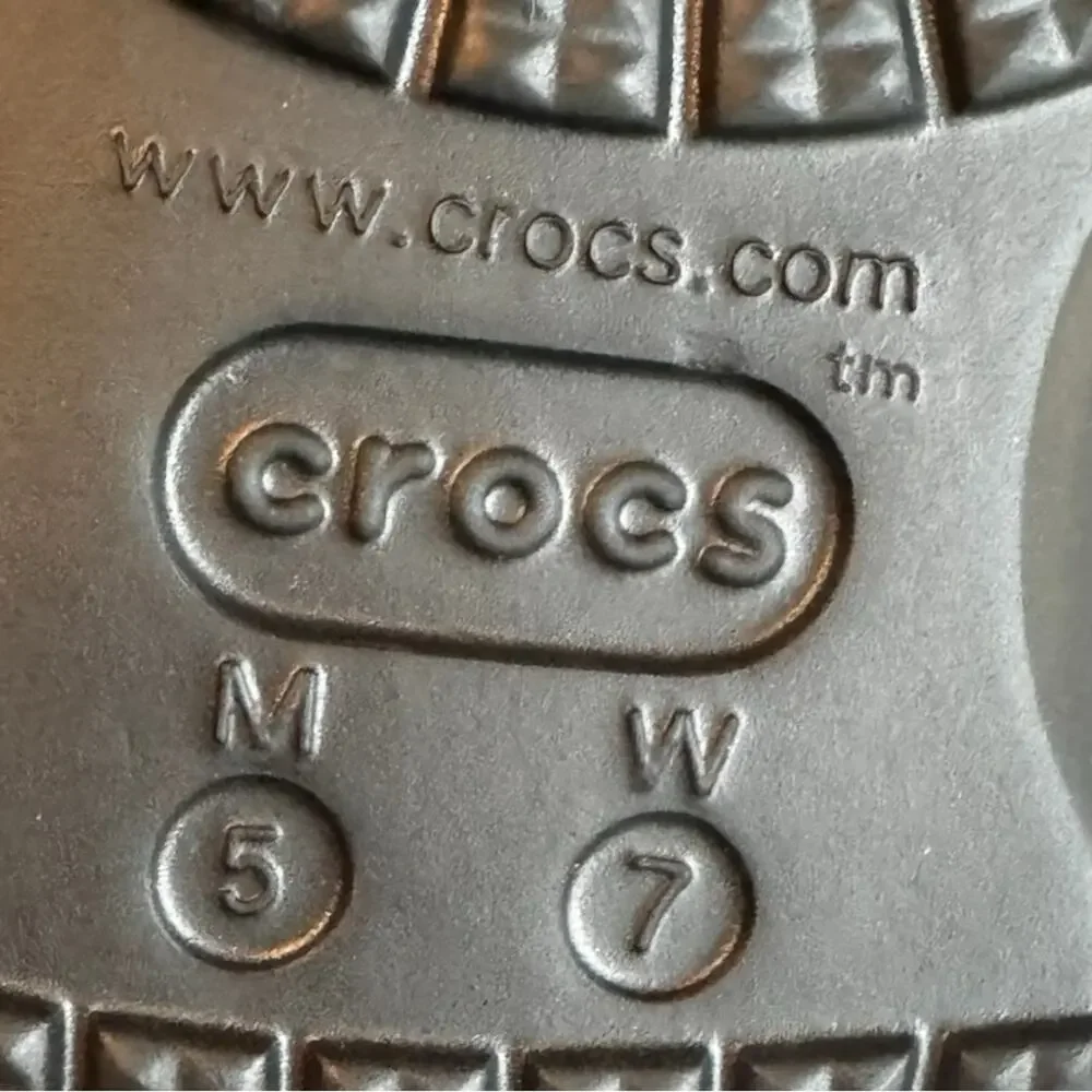 CROCS Classic Black Slide Sandals  Sz 7 Women/ Sz 5 Men